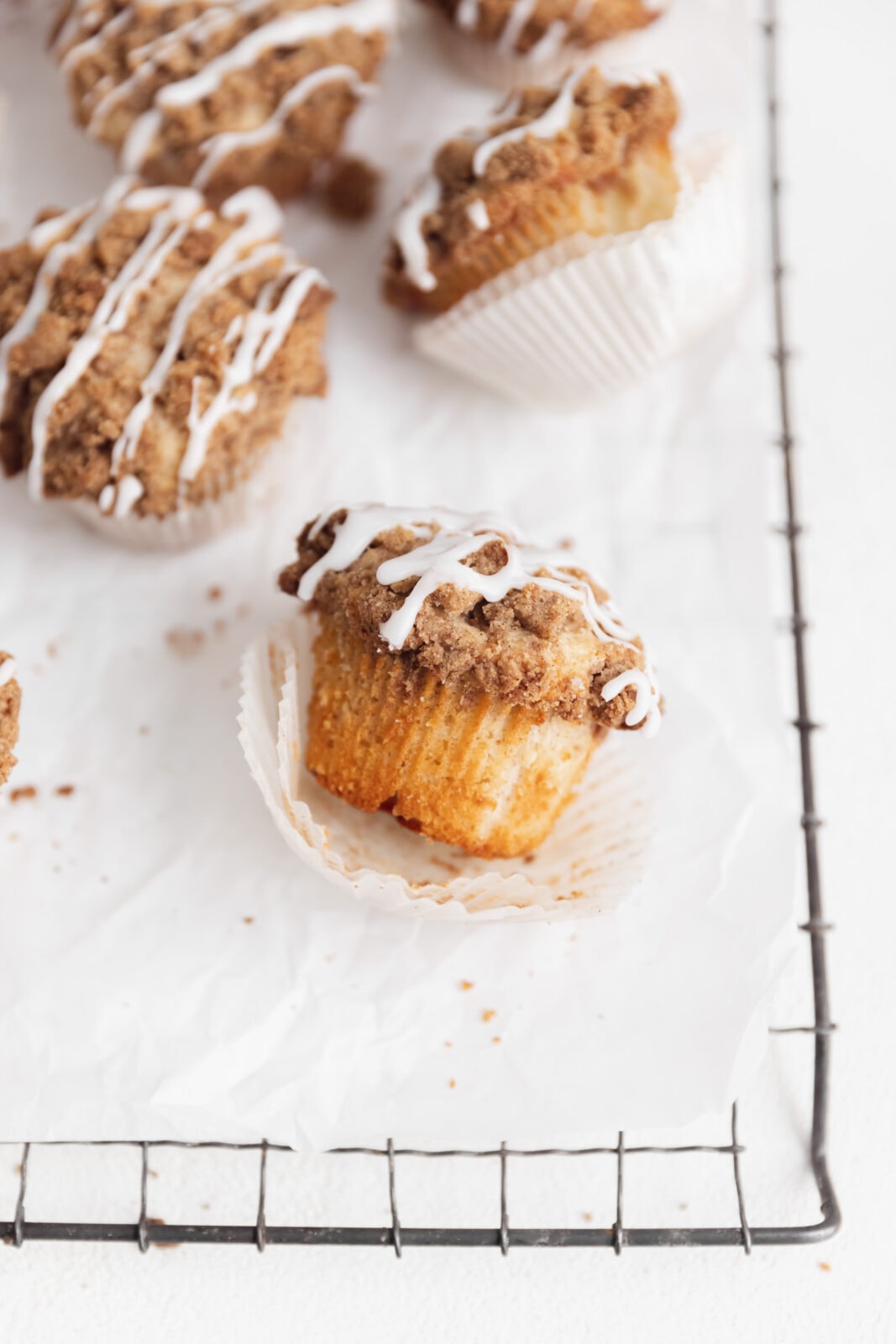 apple crumble muffins