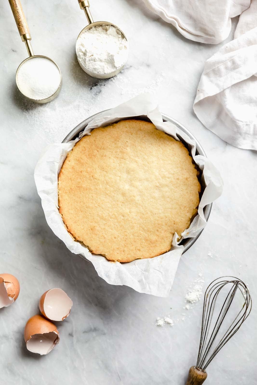 Step by step instructions on how to make the best vanilla cake ever. EVER. This vanilla cake is anything but ordinary: moist, tender, flavorful and the perfect base for any recipe.