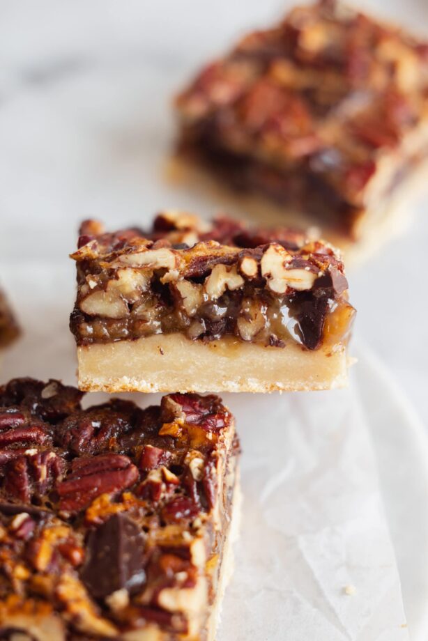 bourbon chocolate pecan pie bars