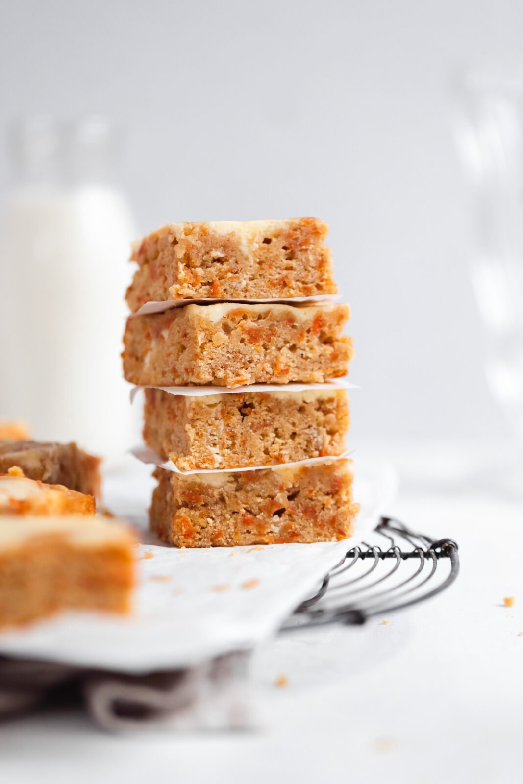 carrot cake cheesecake bars