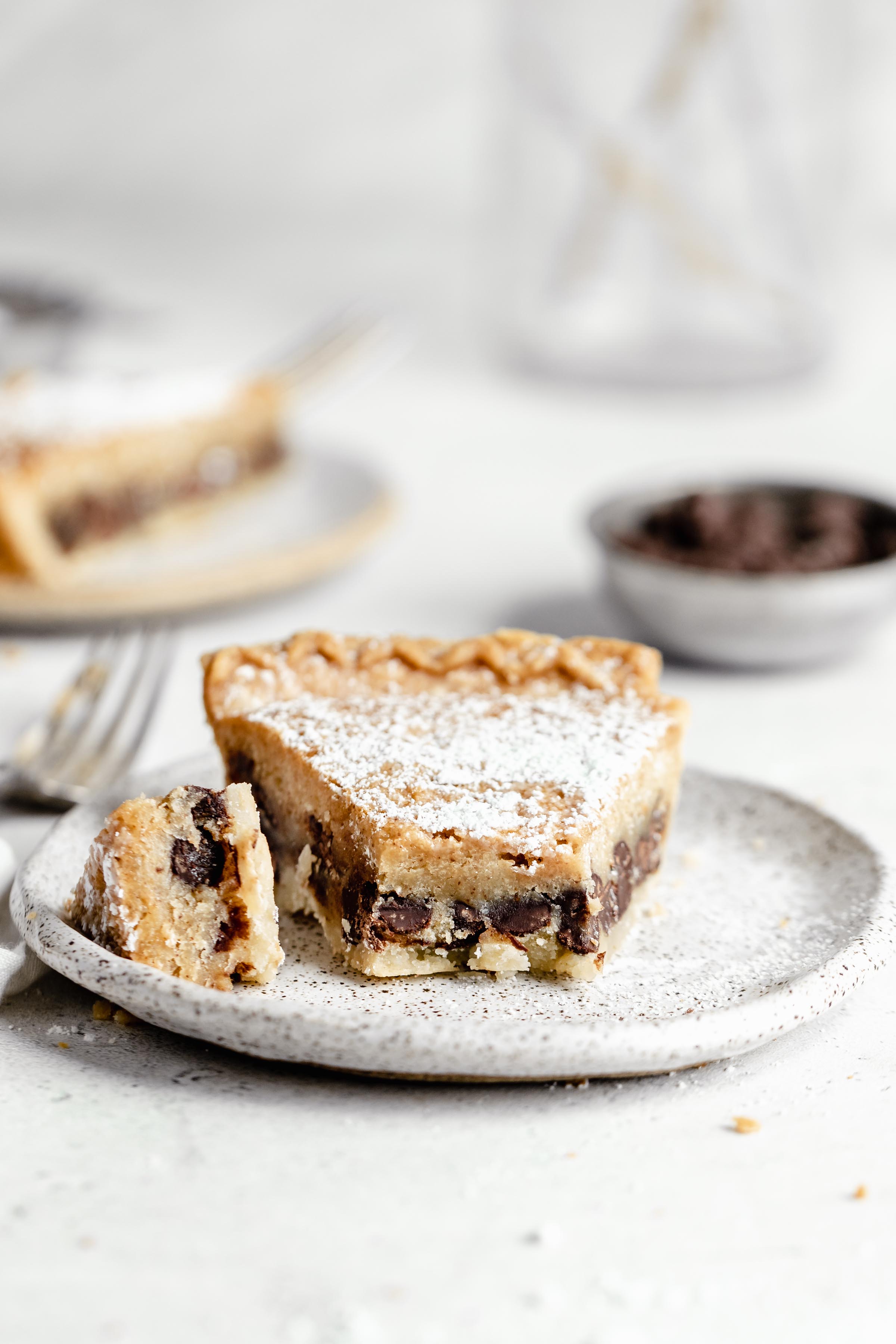 ooey gooey chocolate chip cookie pie