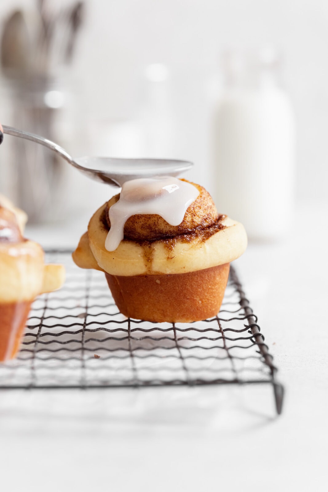 cinnamon roll muffins with glaze