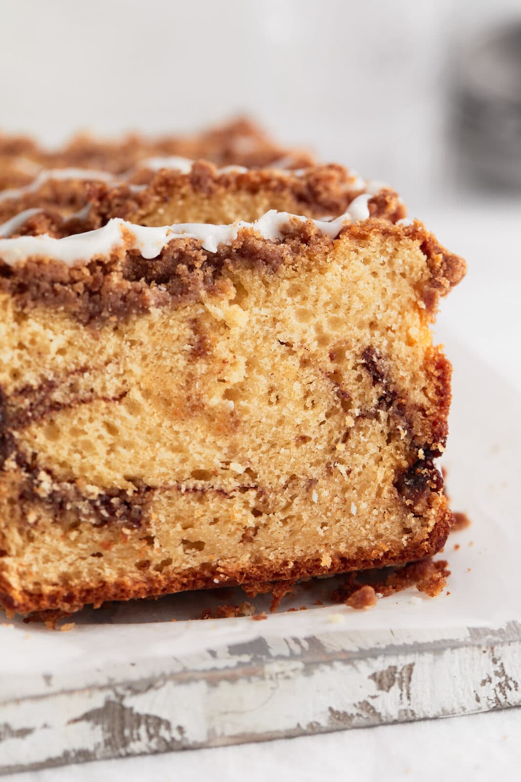 cinnamon streusel bread with vanilla glaze