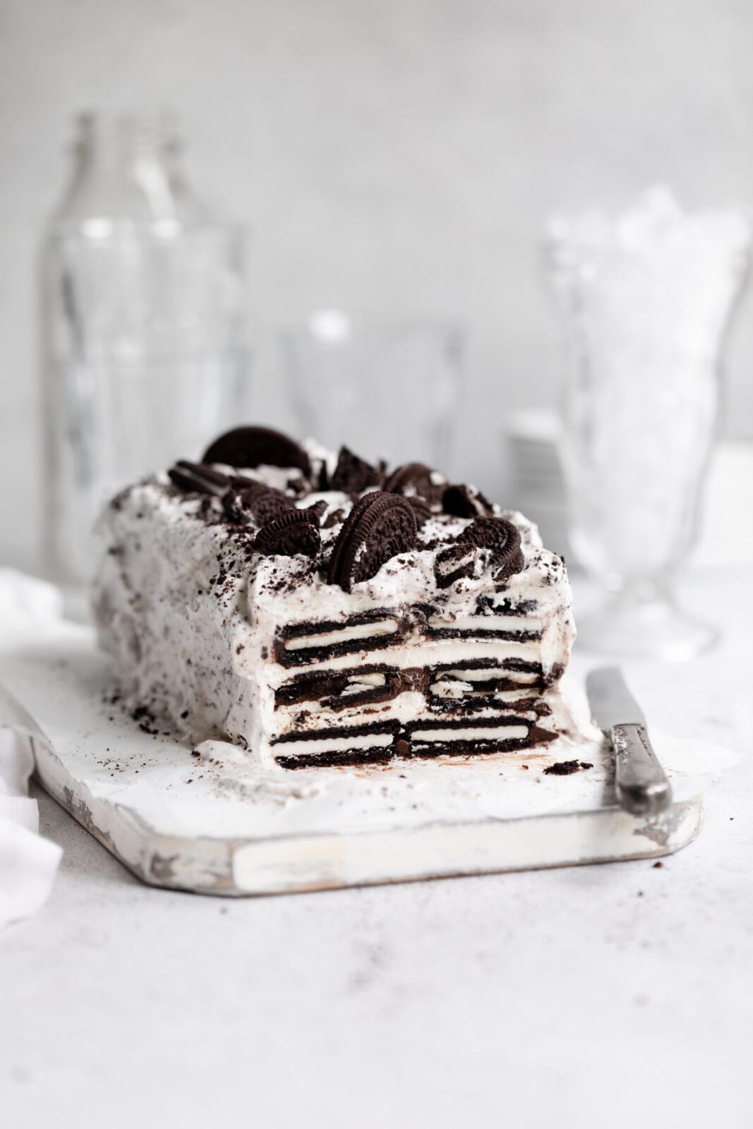 mocha cookies and cream icebox cake