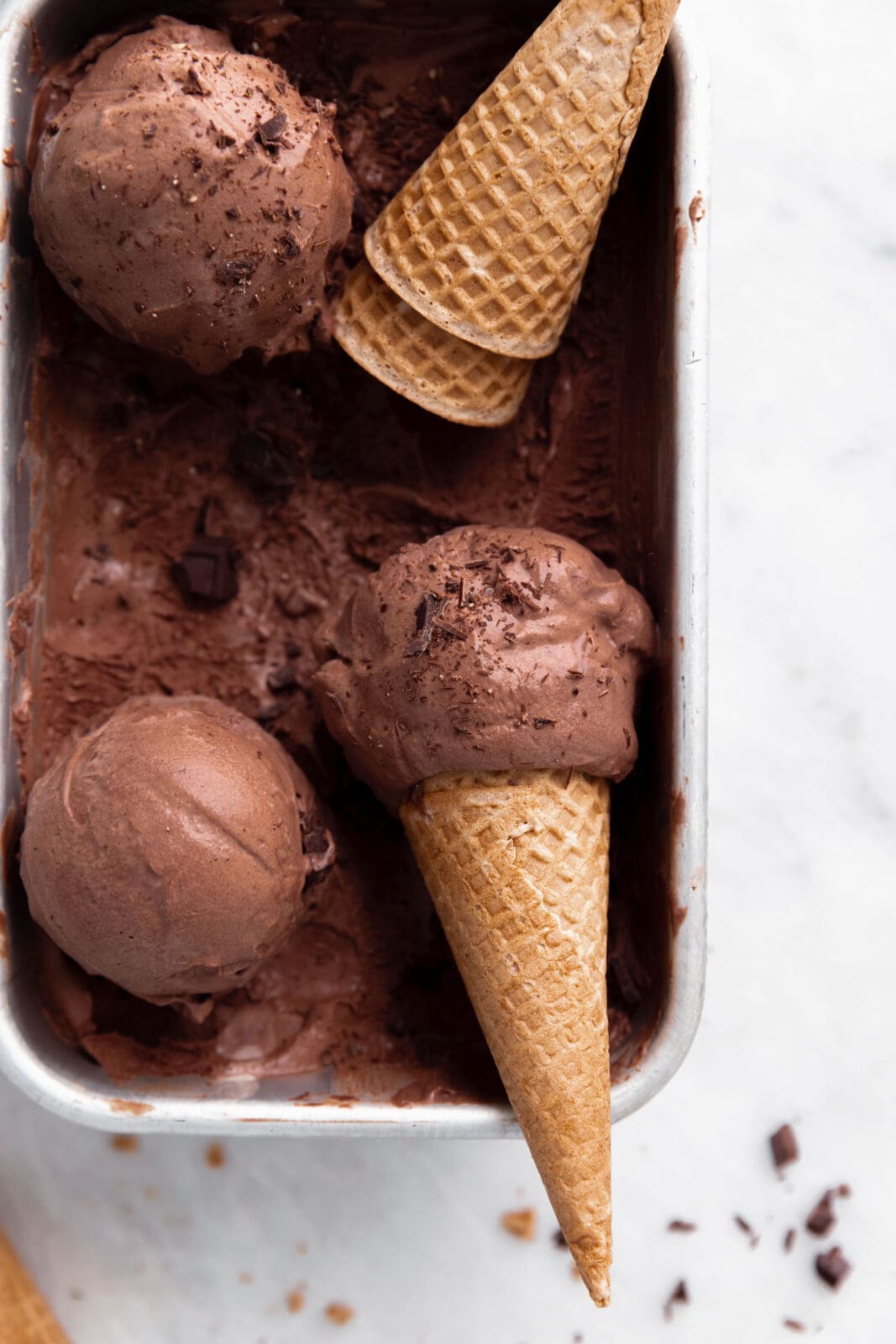 no churn chocolate ice cream in a loaf pan