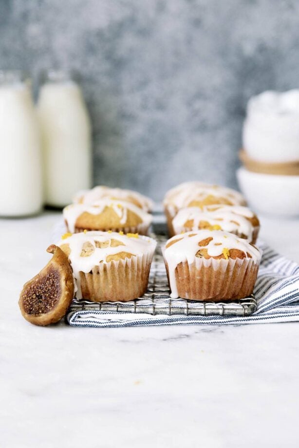 Orange Mascarpone Fig Muffins that taste like a muffin and a donut had a beautiful love child.