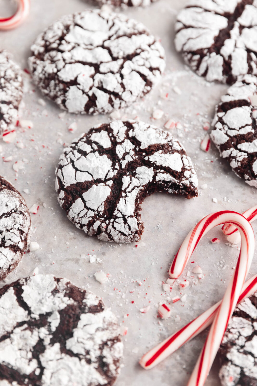 chocolate peppermint crinkle cookies