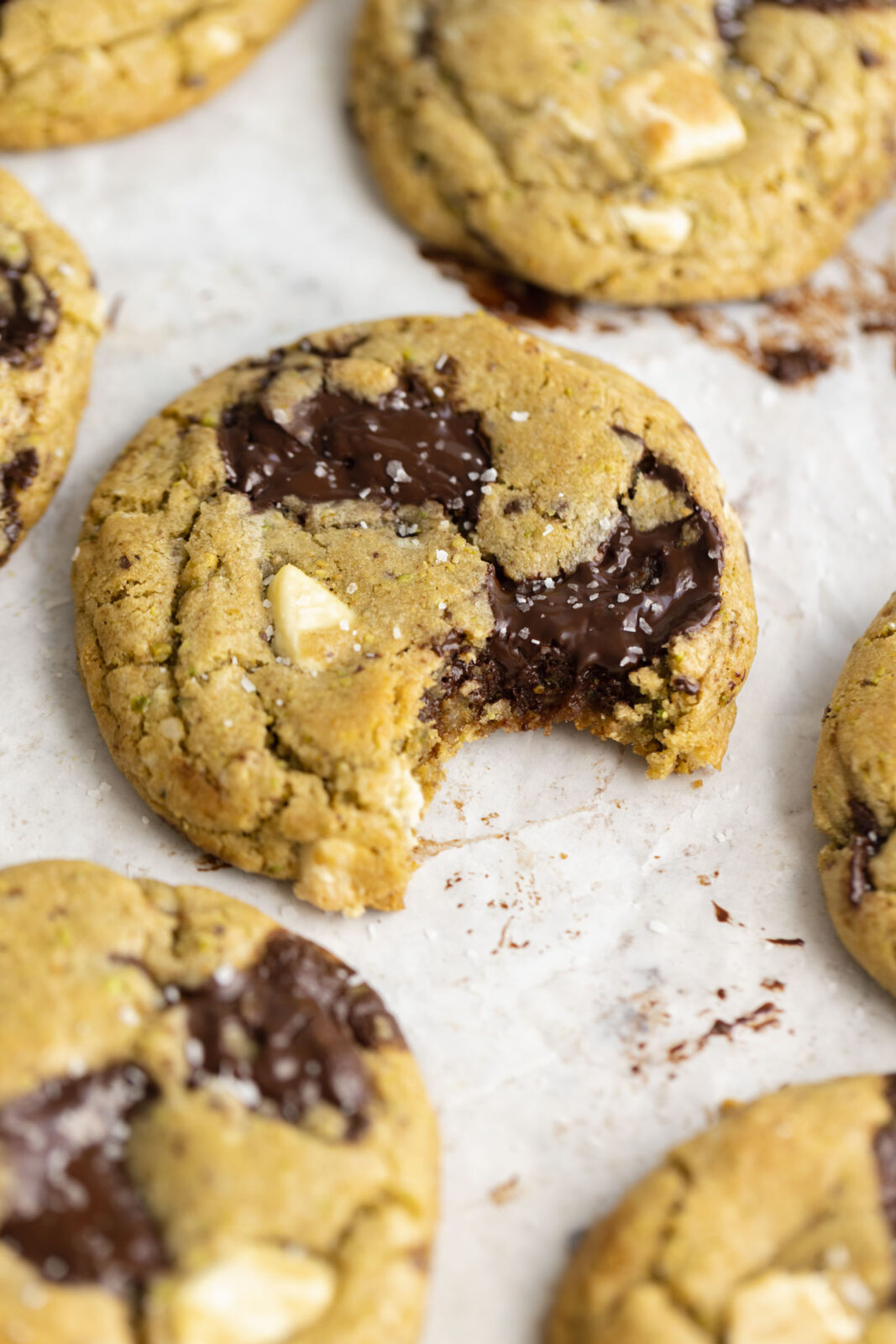 pistachio chocolate chunk cookies