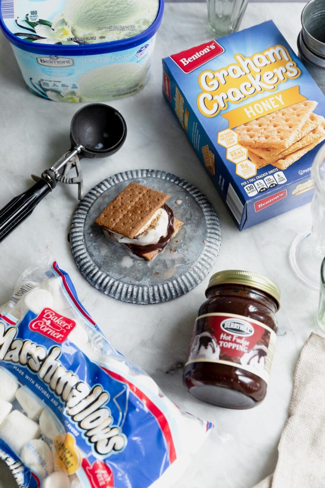 s'mores ice cream sandwiches