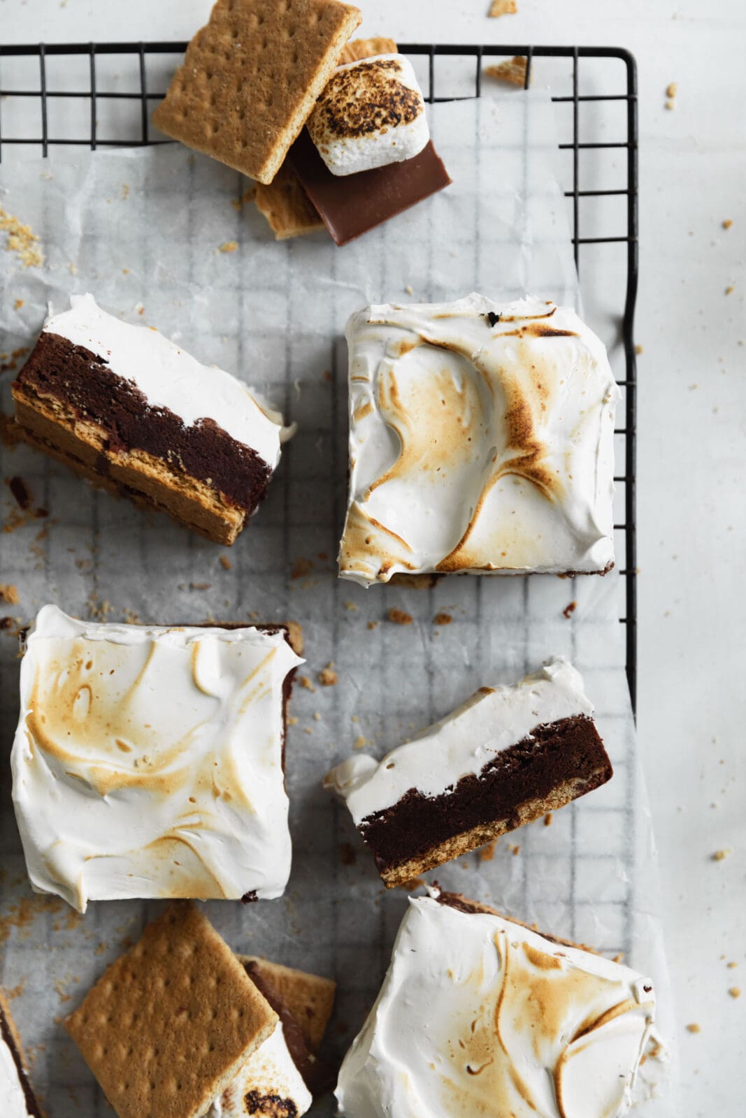 s'mores brownies with marshmallow and grham crackers