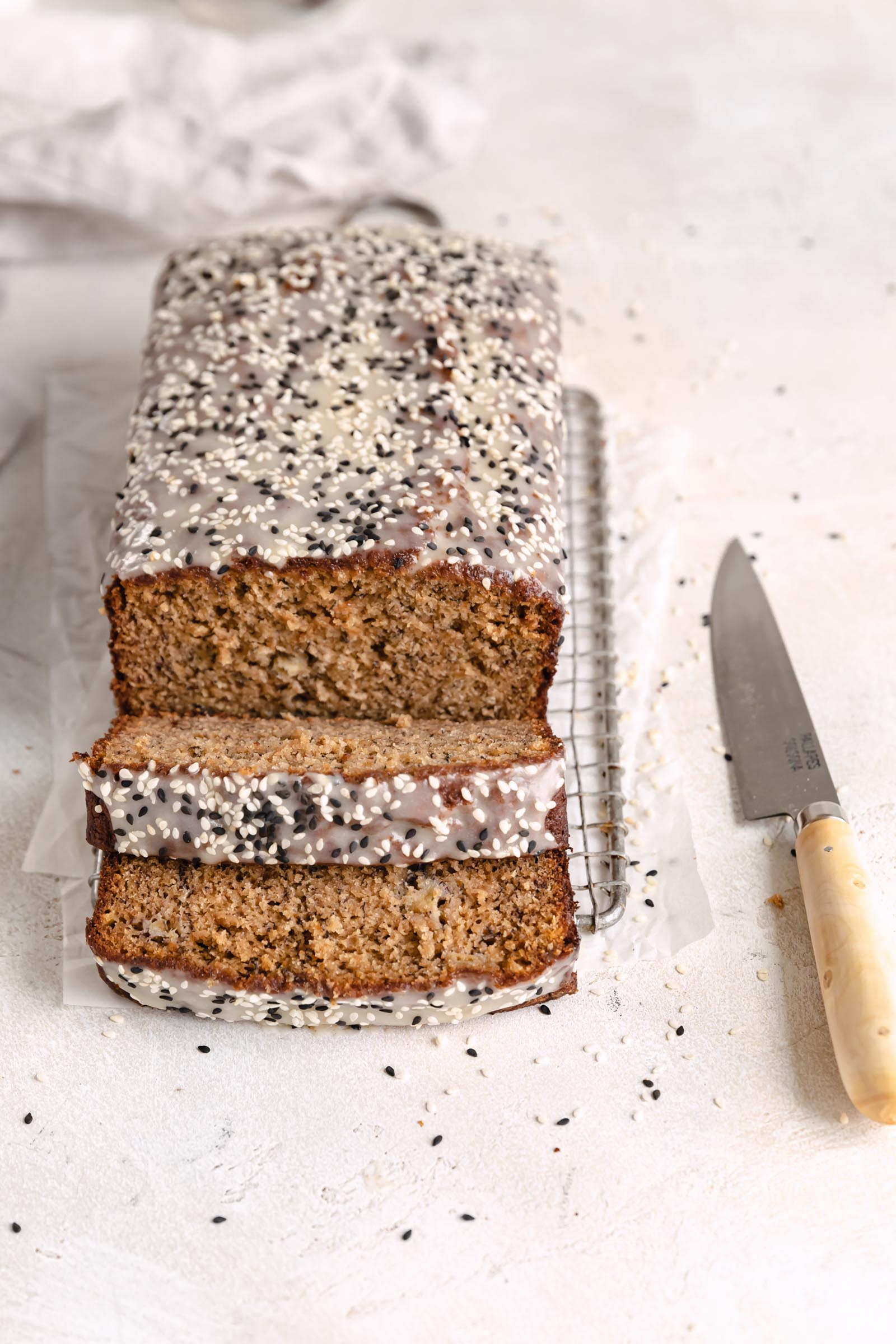 sesame banana bread