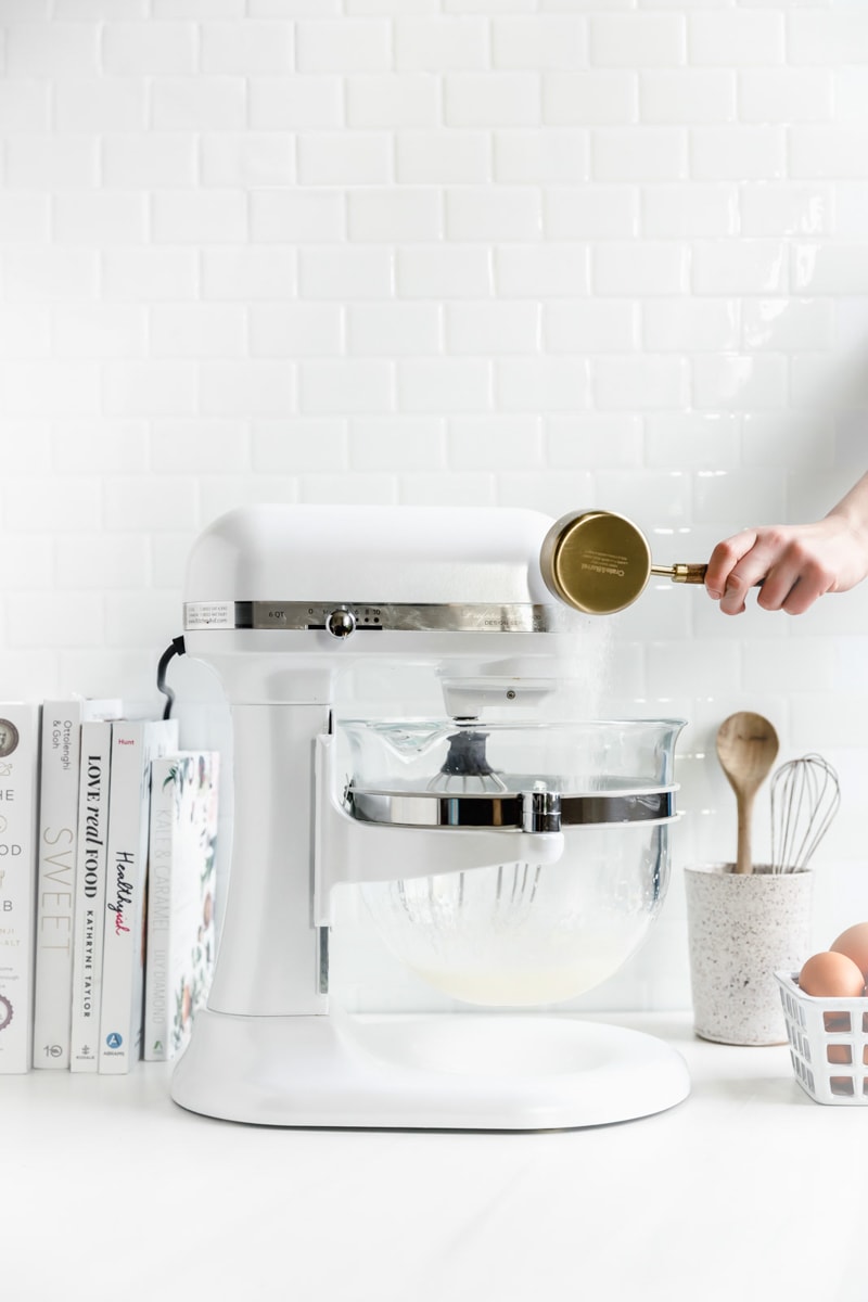 pour the sugar into the butter and oil