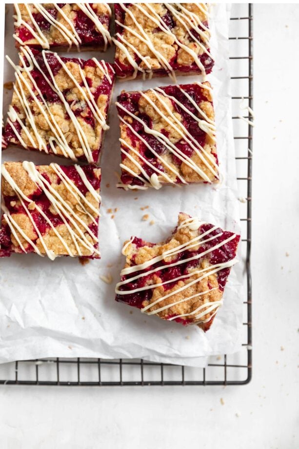 white chocolate cranberry crumb bars