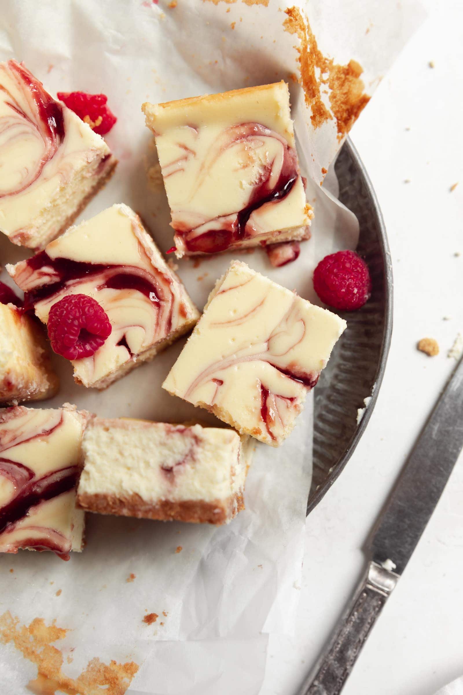 white chocolate raspberry cheesecake